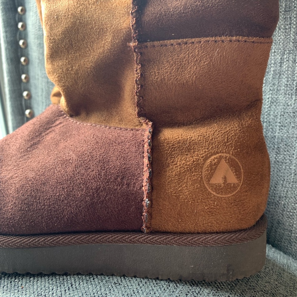 Air walk Boots - Sherpa/fur lined - UGGs style-7.5 - Picture 3 of 8